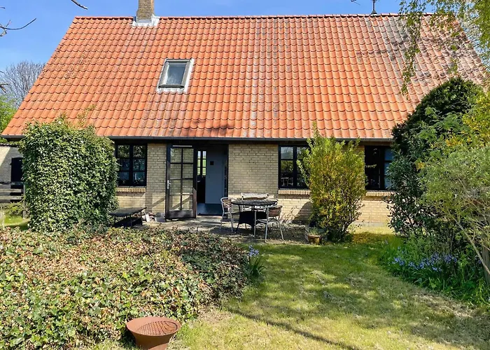 Holiday home 2 Bedroom Awesome In Gedser